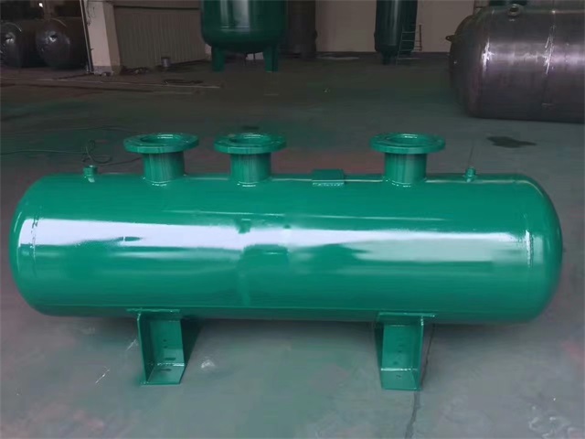 东阿东阿东阿蒸汽分气缸