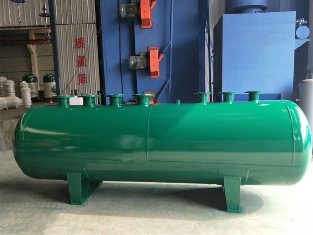 东阿东阿东阿蒸汽分气缸